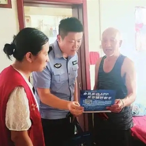 老人掉陷阱 狂买保健品 网格员联合民警入户劝导揭穿骗局