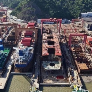 中国造船占全球半壁江山，记者实探浙江船厂：订单排到2027年