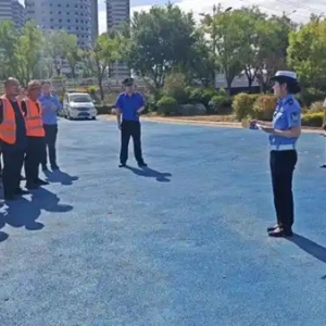 西安因你而美｜西咸新区：文明交通正当时