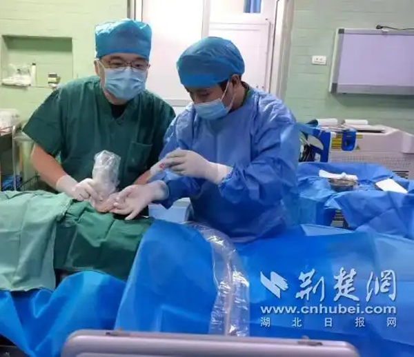 高位截瘫患者险些感染性休克 十堰中西医结合医院中西医结合抢生机
