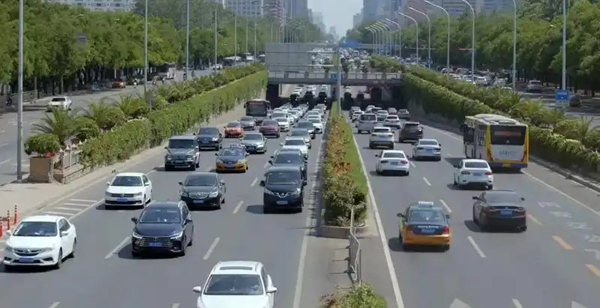 北京车主迎利好！没有次数限制，油车指标可“反复切换”买电车