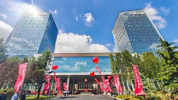 济南高新区“定制开发”模式突破产业园区痛点 临工重机25个月完成总部搬迁
