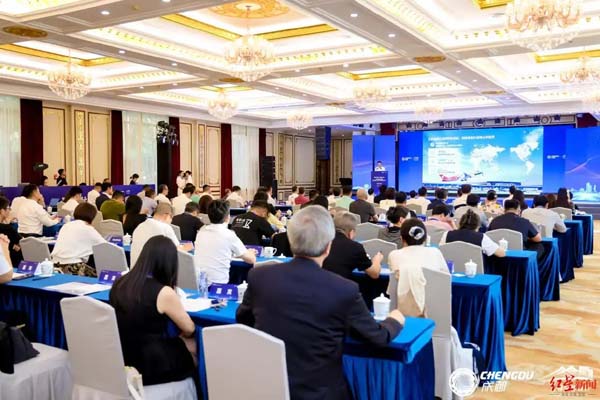 710亿投资机会清单来了！成都东部新区在大湾区抛出合作“橄榄枝”