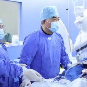 出海新变量｜医疗器械“卷出海”！超百款创新设备欲走向全球如何铺路？