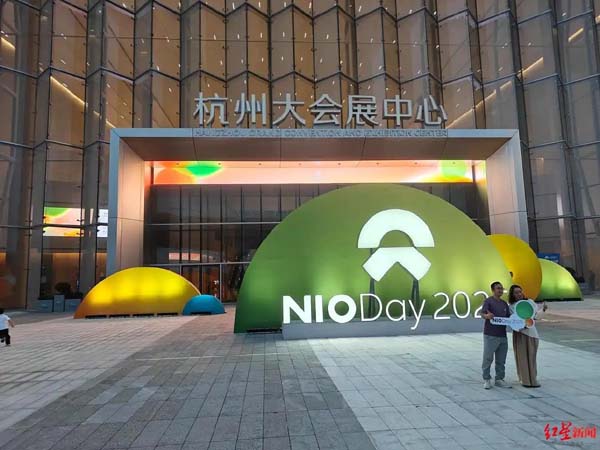 蔚来新ES8再降1万元，李斌：不会公布订单情况，没有参与订单“通货膨胀”