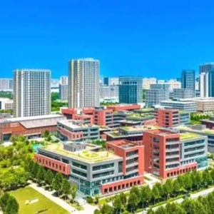 西咸新区三个重点项目先后签约、开工