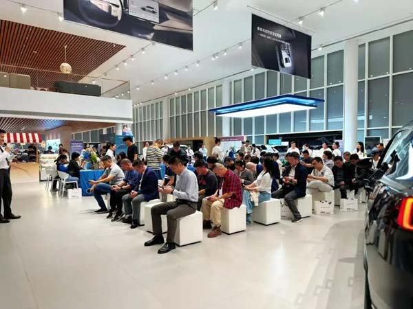 沃尔沃年度重磅新车XC70现已抵达湖南，德顺行三店可试