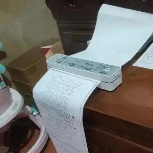 潮评丨打印微信作业令家长“抓狂”，减负何以成了“增负”？