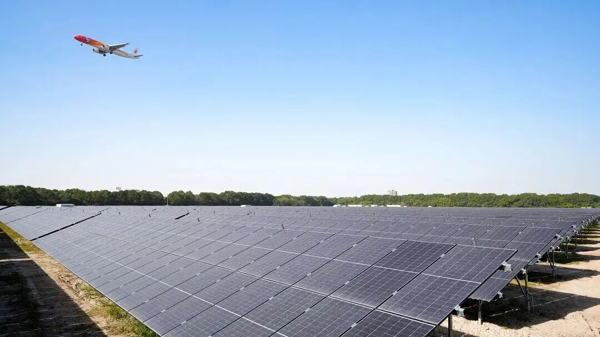 浦东机场23.92兆瓦光伏发电项目成功并网发电