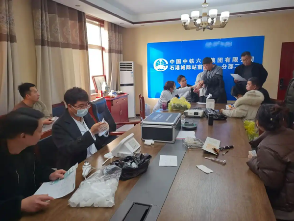 “工友健康驿站”将专业医疗关怀送至施工一线