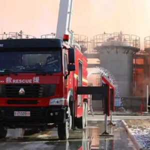 新区举行2025年危险化学品生产安全事故应急救援实战拉练暨综合应急演练