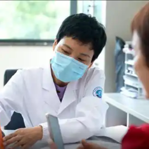 2025杭州健康瞬间｜家庭医生“找不到、约不上”咋办？杭州家医“朋友圈”活跃度超3442万次的背后