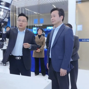 支持企业实现更大更好发展！区领导走访重点企业